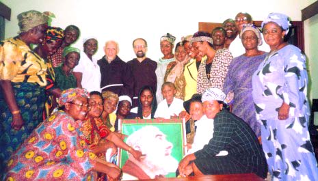 Enugu, NIGERIA - Gruppo di preghiera di P.Pio da Pietrelcina.