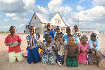 Tanzania - Mkoka: il sorriso dei bambini  