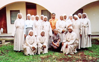 Nigeria - Ljebu-Ode: La Comunità delle Sorelle Clarisse