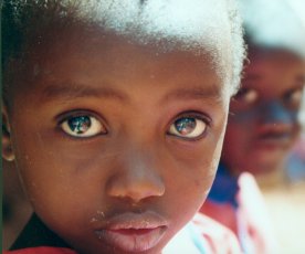 Aiutaci ad accogliere i bambini che nessuno vuole!